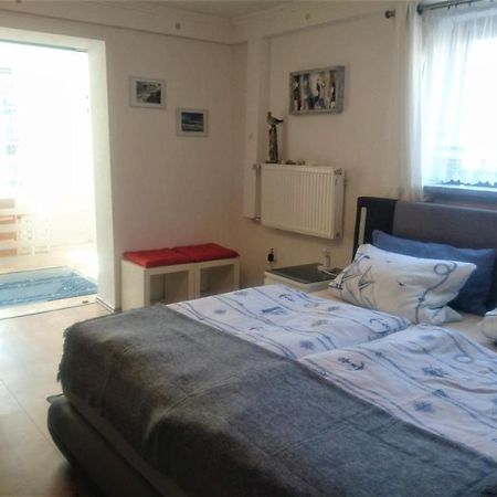 Ferienwohnung Neuensien Sellin (Rugen) Exterior foto